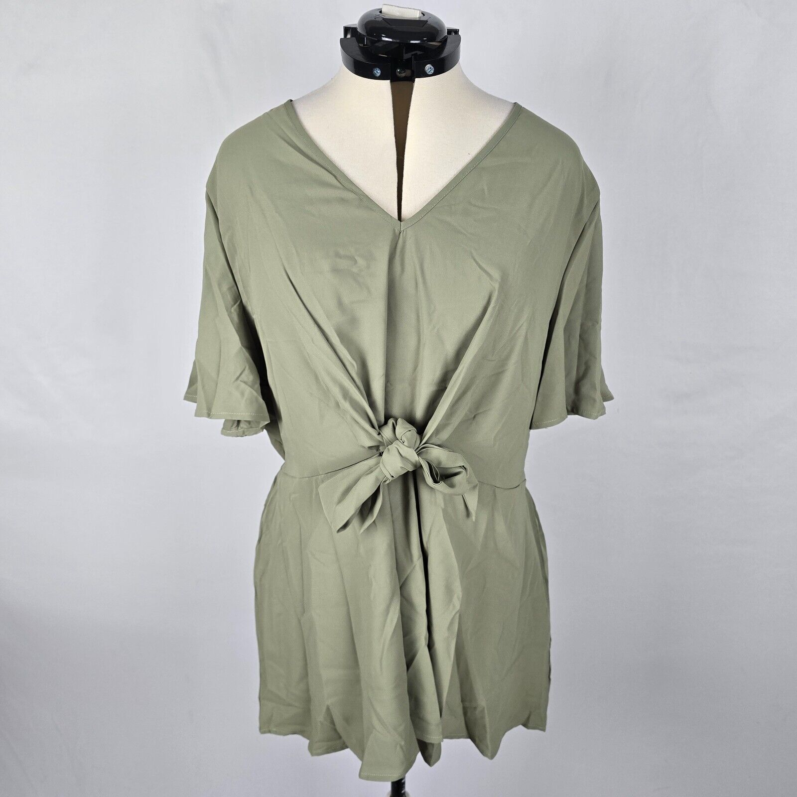 Bloomchic Blouse Women's 2x Green Plain Ruffle Sleeve Knot Front V-Neck Nwt